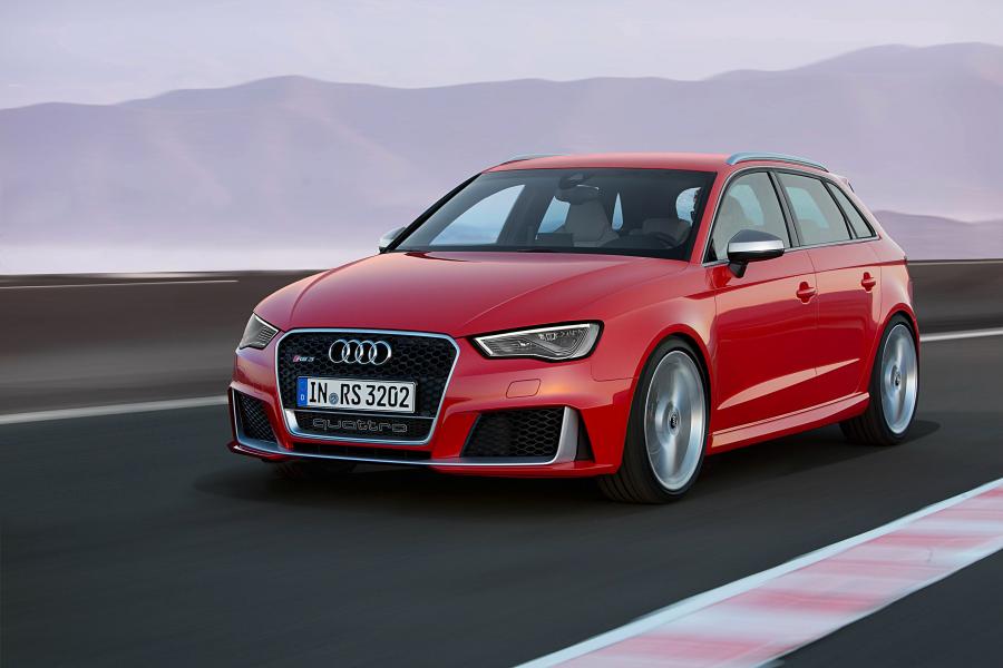  Audi RS3 Sportback 2015 года  (WW) (фото 4 из 38)